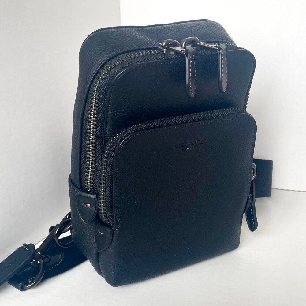 Coach Gotham Sling Pack 13 Black Pebbled Leather CR849 Bag - Picture 4 of 14